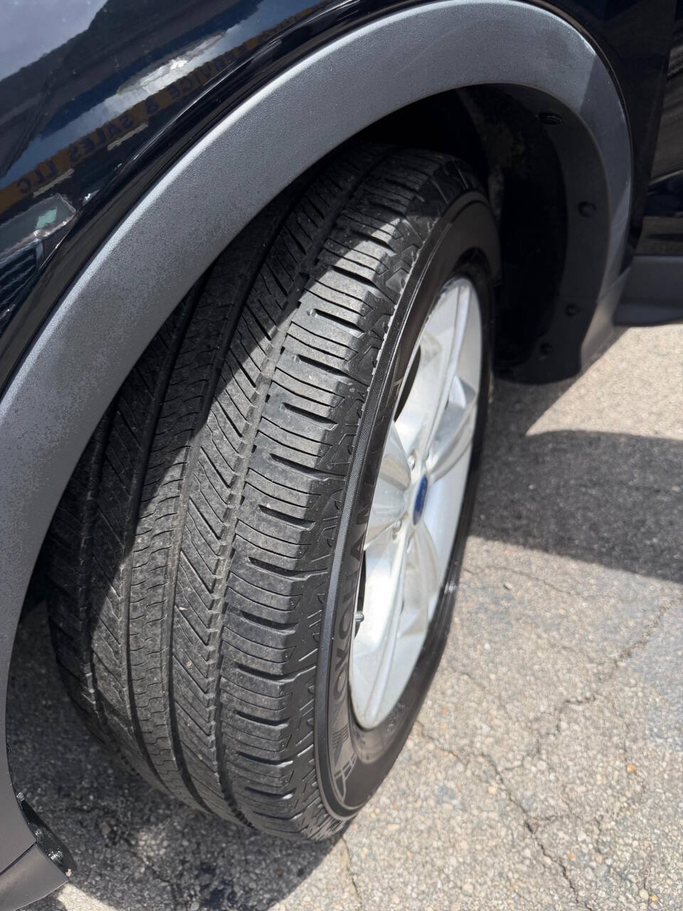 Used 2016 Ford Escape SE w/ Equipment Group 201A FWD image 30