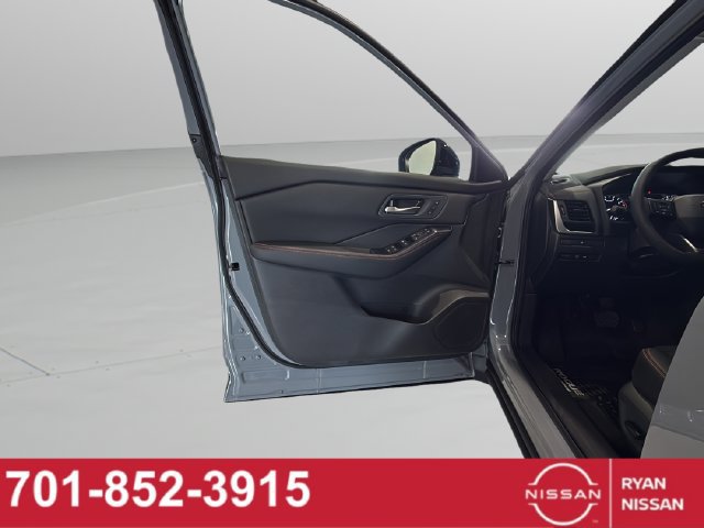 New 2026 Nissan Rogue SV w/ Rock Creek Premium Package AWD/4WD image 18