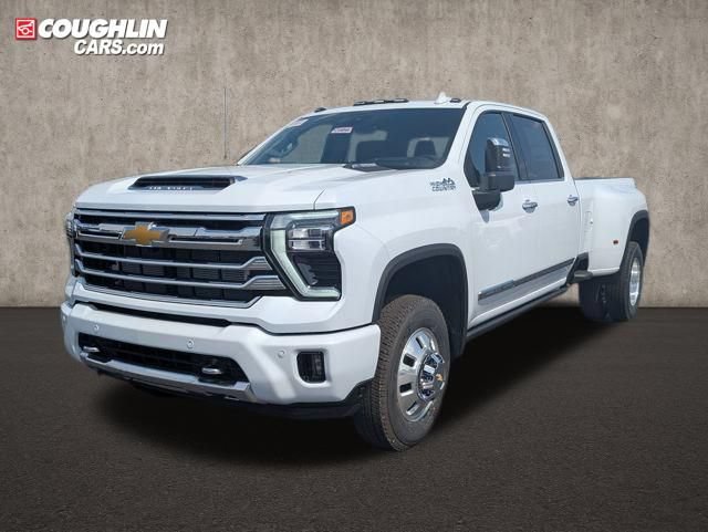 New 2026 Chevrolet Silverado 3500 High Country w/ High Country Premium Package AWD/4WD image 3