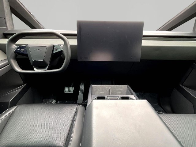 Used 2024 Tesla Cybertruck AWD Crew Cab image 10