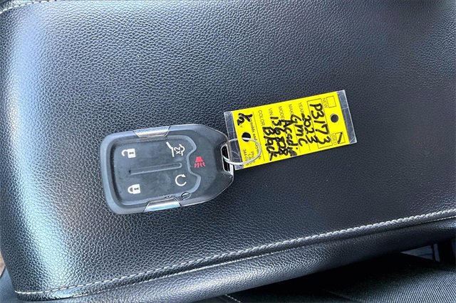 Used 2023 GMC Acadia SLE w/ Driver Convenience Package image 36