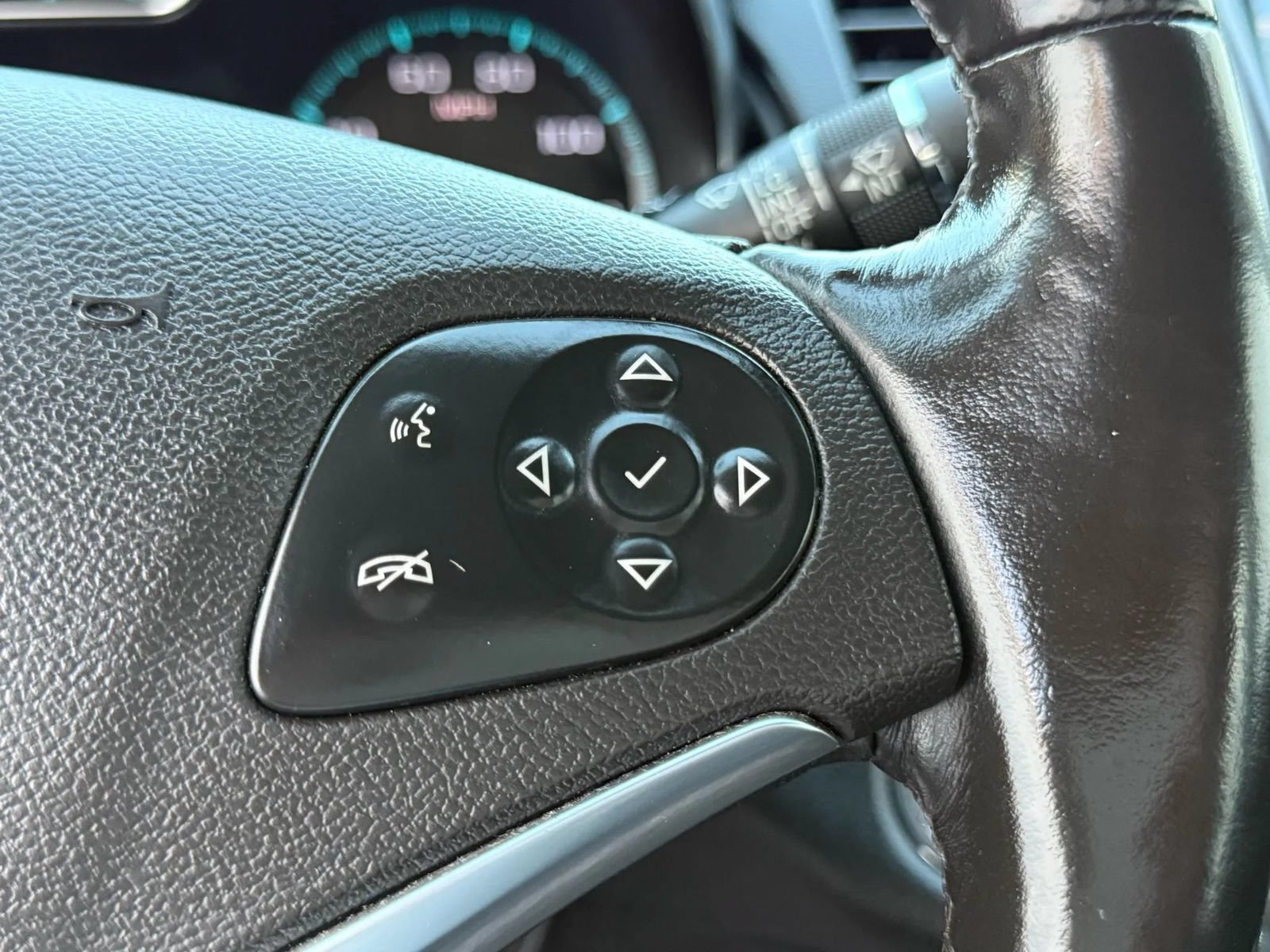 Used 2019 Chevrolet Impala LT w/ Sunroof and Spoiler Package FWD image 25