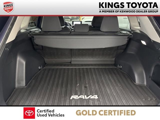 Used 2025 Toyota RAV4 XLE image 13