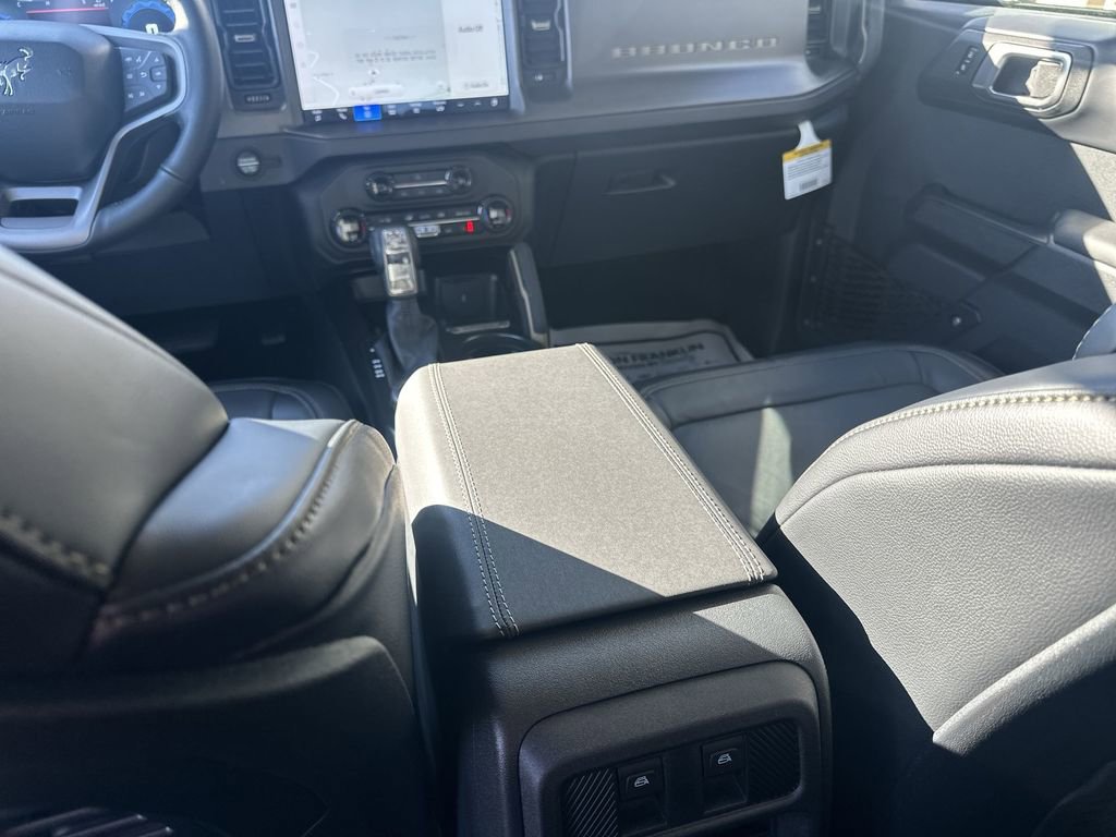 New 2025 Ford Bronco Badlands w/ Sasquatch Package image 27