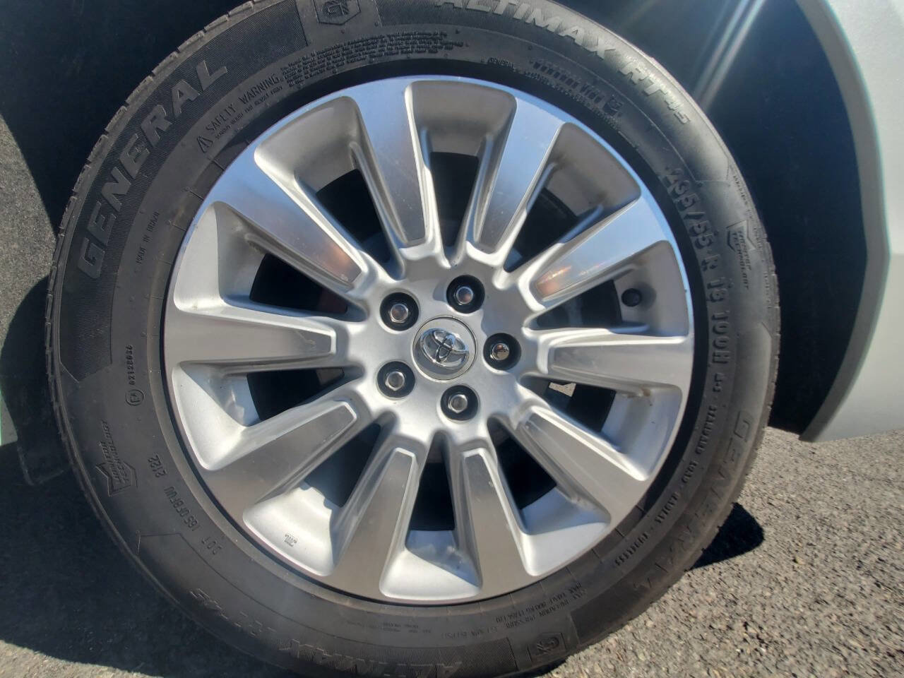 Used 2012 Toyota Sienna Limited w/ Premium Pkg AWD/4WD image 25