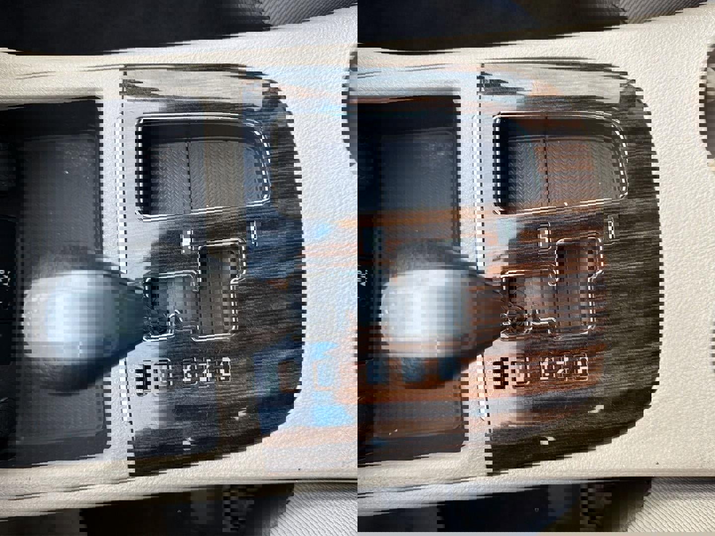 Used 2011 Hyundai Santa Fe GLS image 18