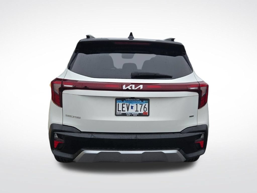 Used 2024 Kia Seltos SX AWD/4WD image 4