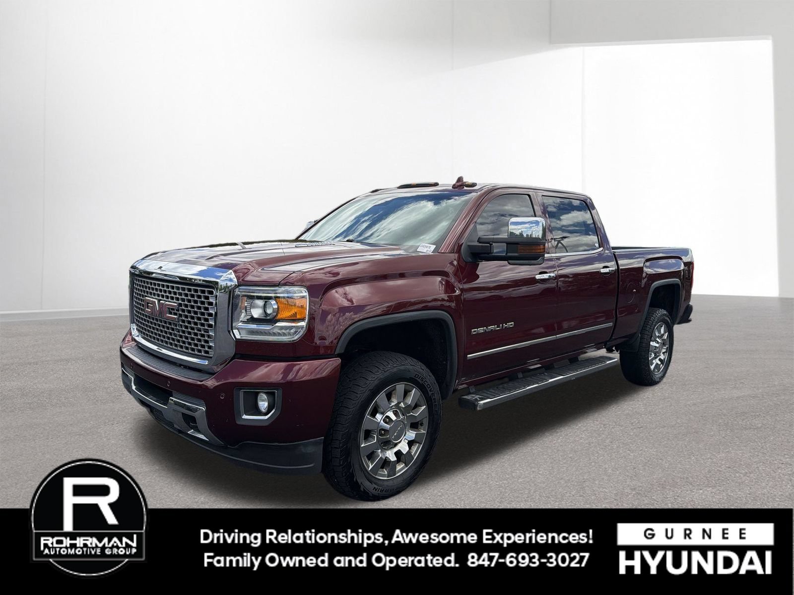 Used 2016 GMC Sierra 2500 Denali w/ Duramax Plus Package AWD/4WD image 5
