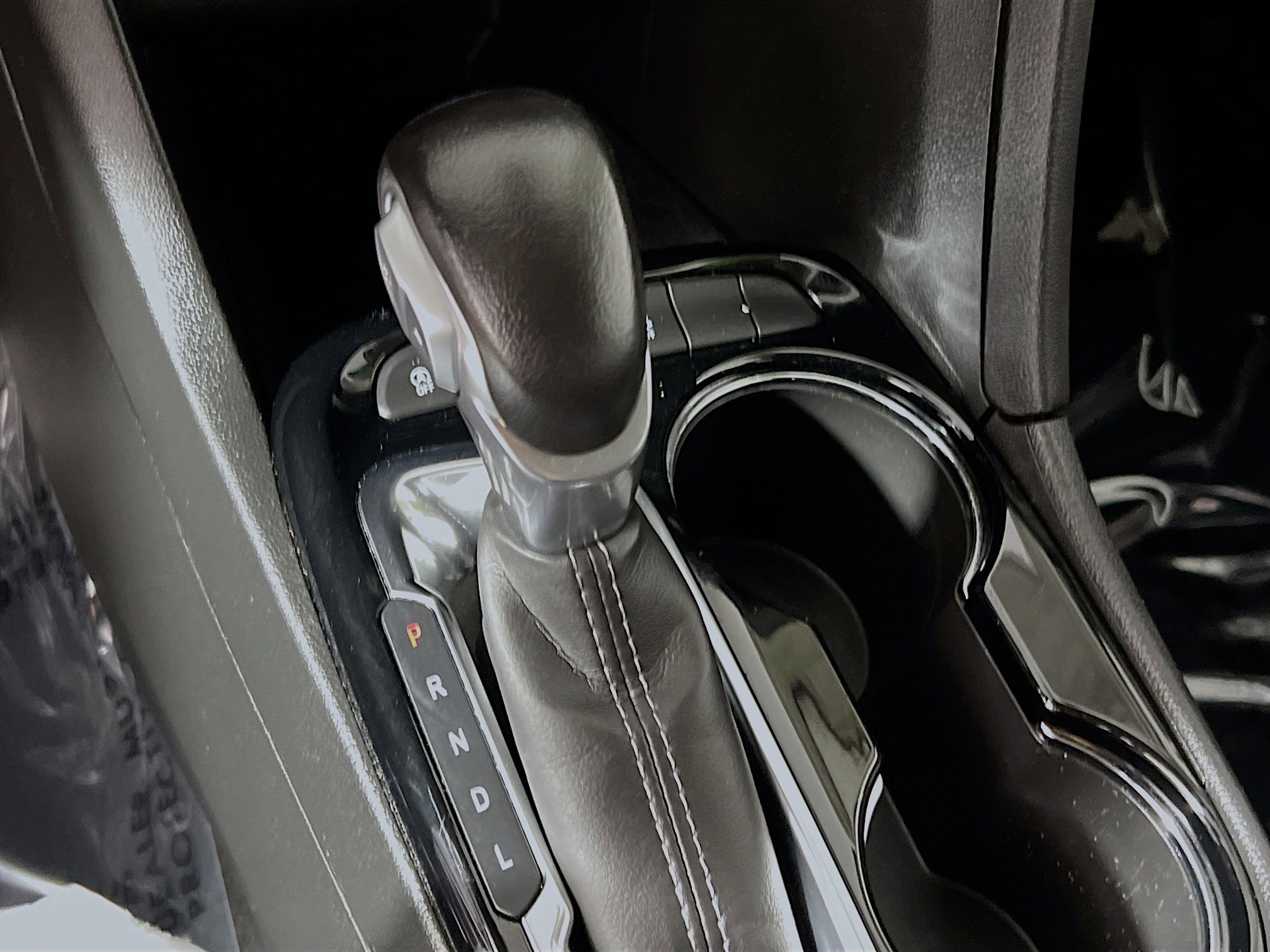 Used 2023 Buick Encore GX Select w/ Safety Package II image 24