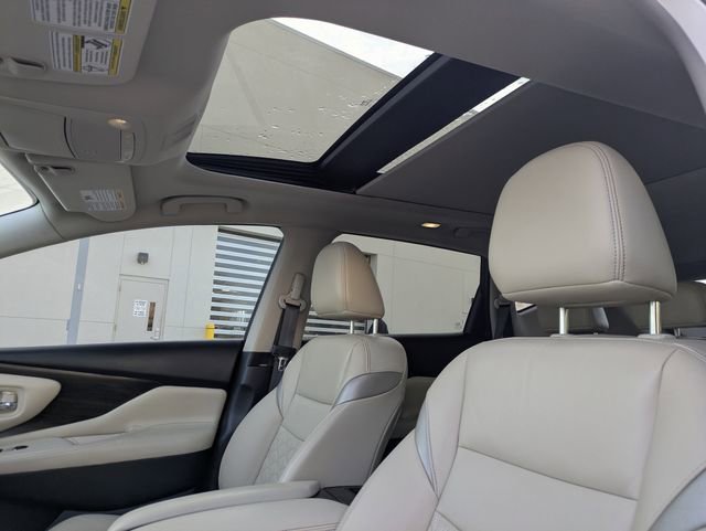 Used 2023 Nissan Murano Platinum w/ Cargo Package image 27