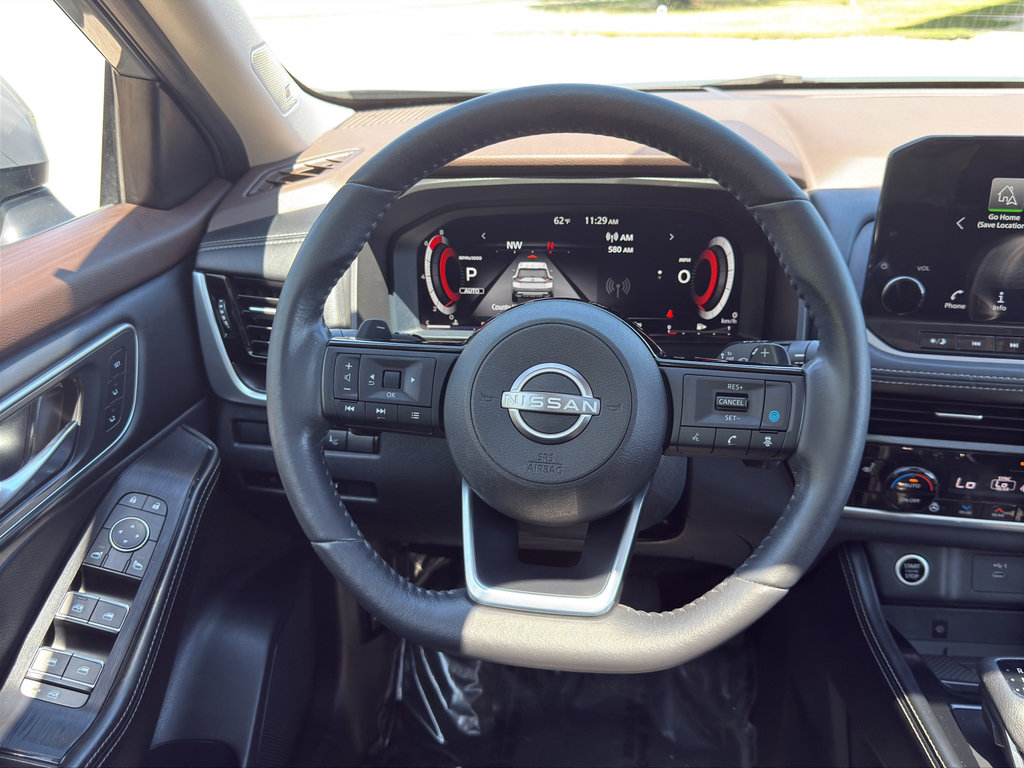 Used 2023 Nissan Rogue Platinum w/ Platinum Premium Package AWD/4WD image 13
