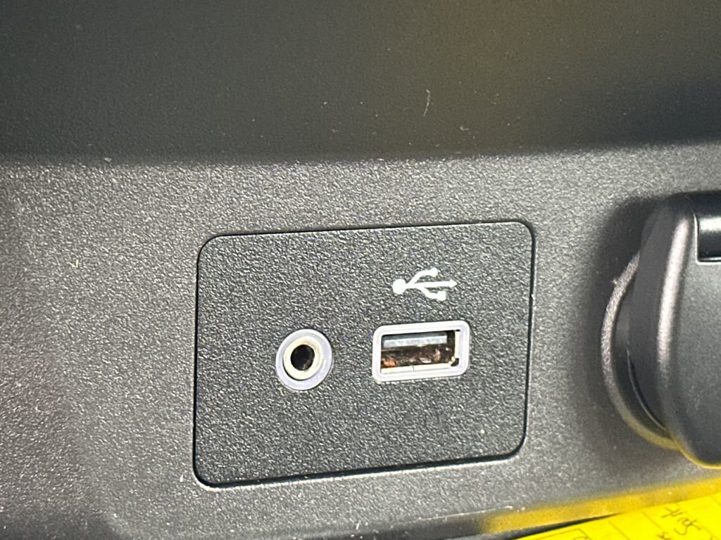 Used 2021 Nissan Rogue Sport SV image 31