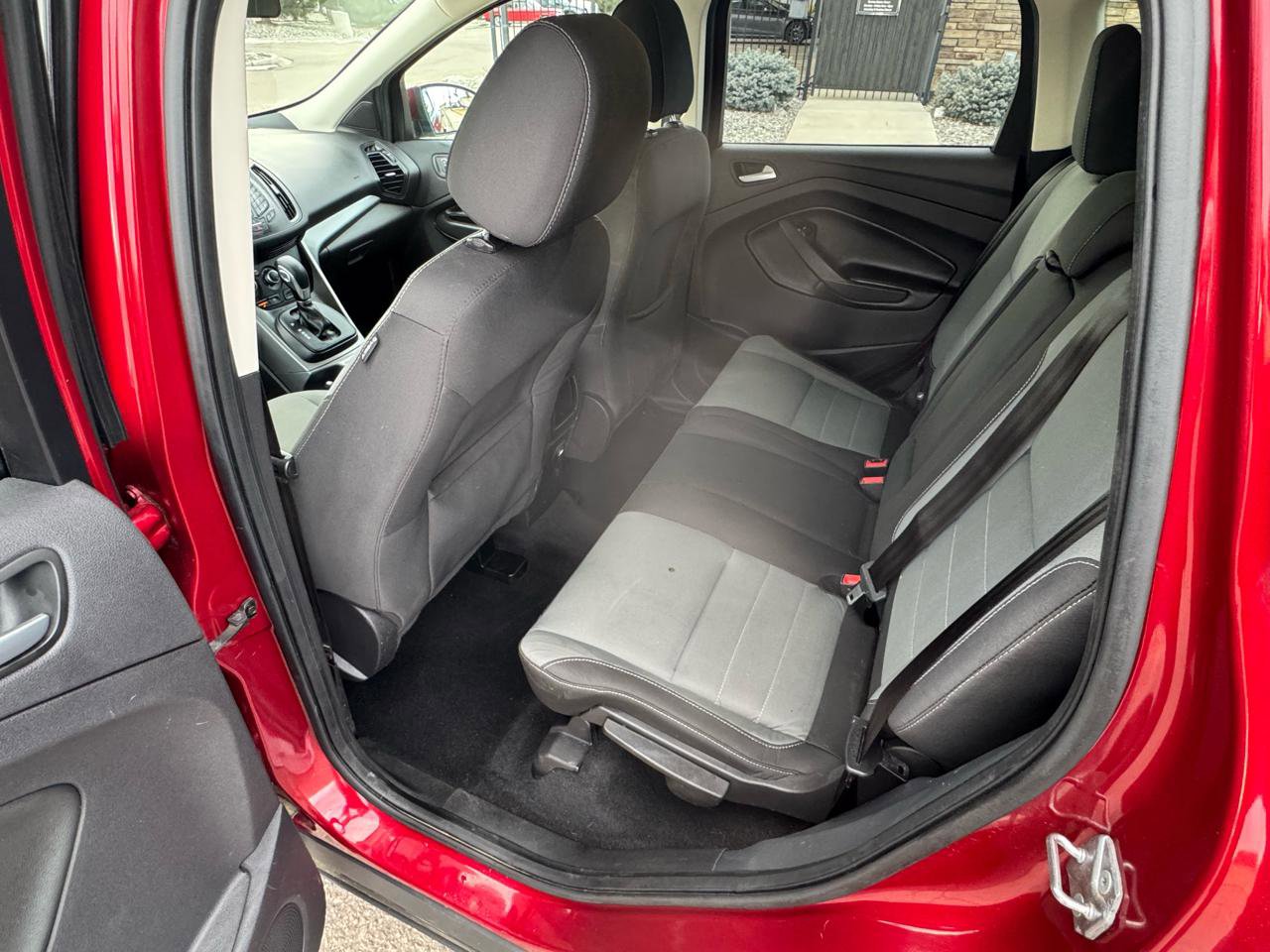 Used 2016 Ford Escape SE image 11