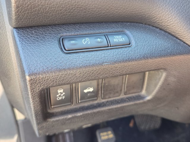 Used 2013 Nissan Altima 2.5 S FWD image 27