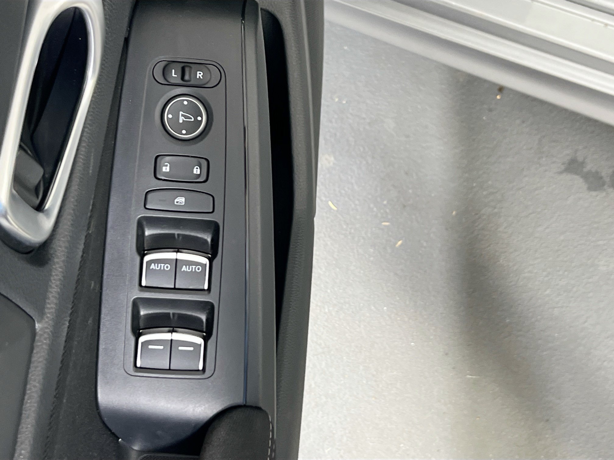 Used 2024 Honda Civic Sport image 17