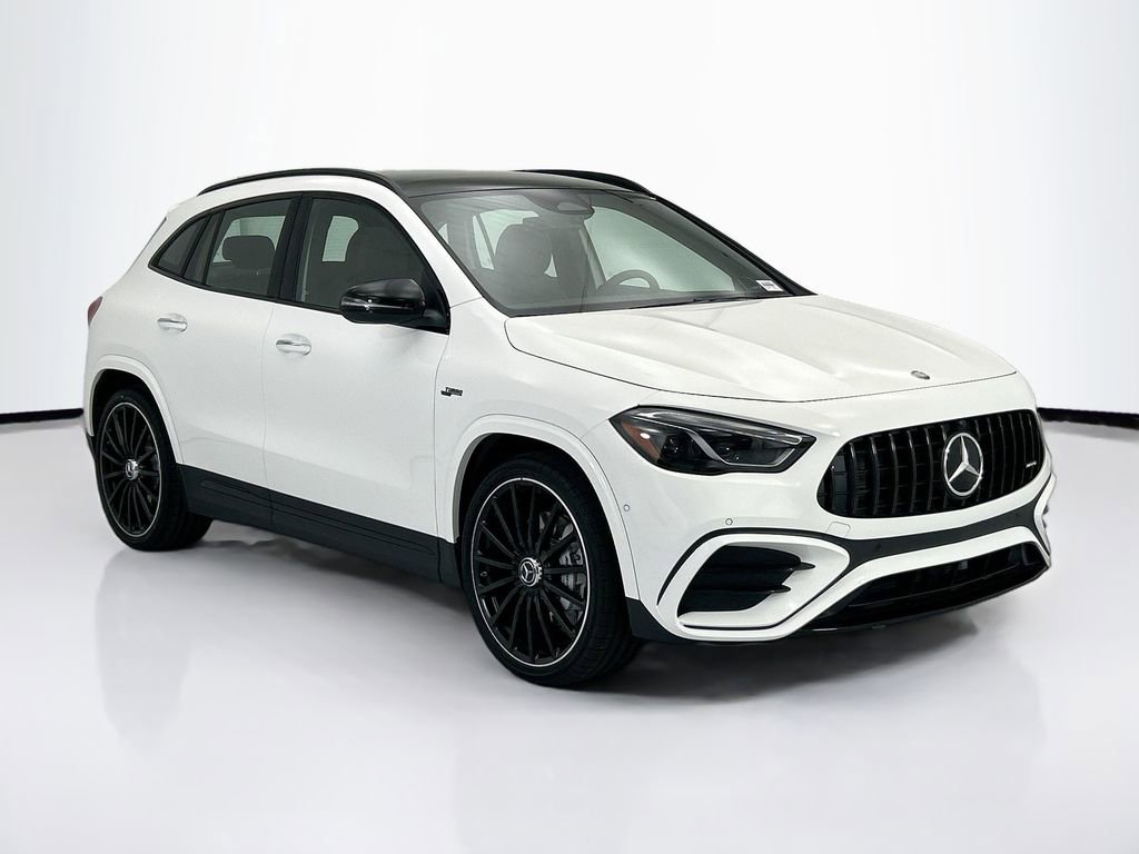 New 2026 Mercedes-Benz GLA 35 AMG 4MATIC image 3