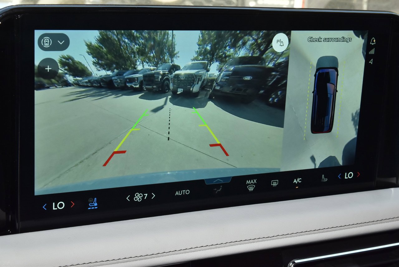 New 2027 Lincoln Aviator Reserve AWD/4WD image 30