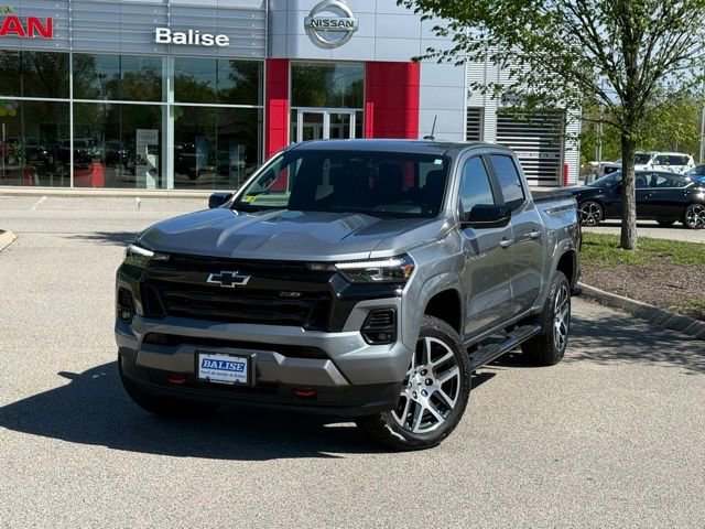 Used 2024 Chevrolet Colorado Z71 w/ Z71 Convenience Package 2 AWD/4WD image 2