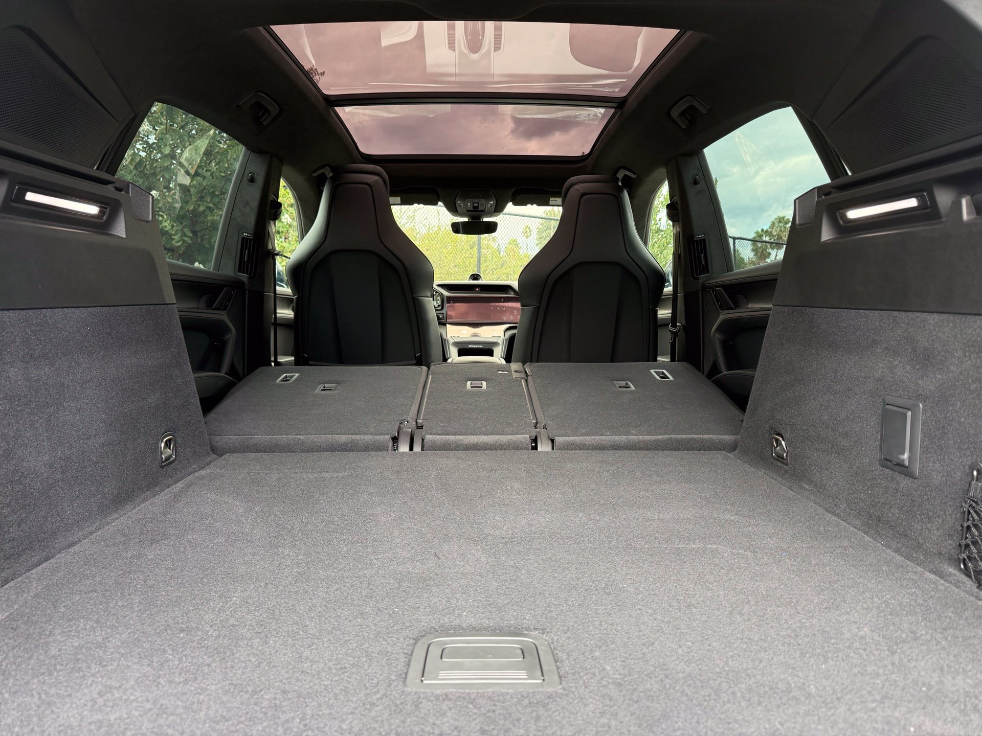 New 2026 Porsche Cayenne Turbo AWD/4WD image 39