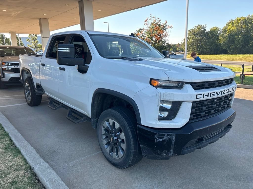 Used 2022 Chevrolet Silverado 2500 Custom w/ Custom Value Package AWD/4WD image 1