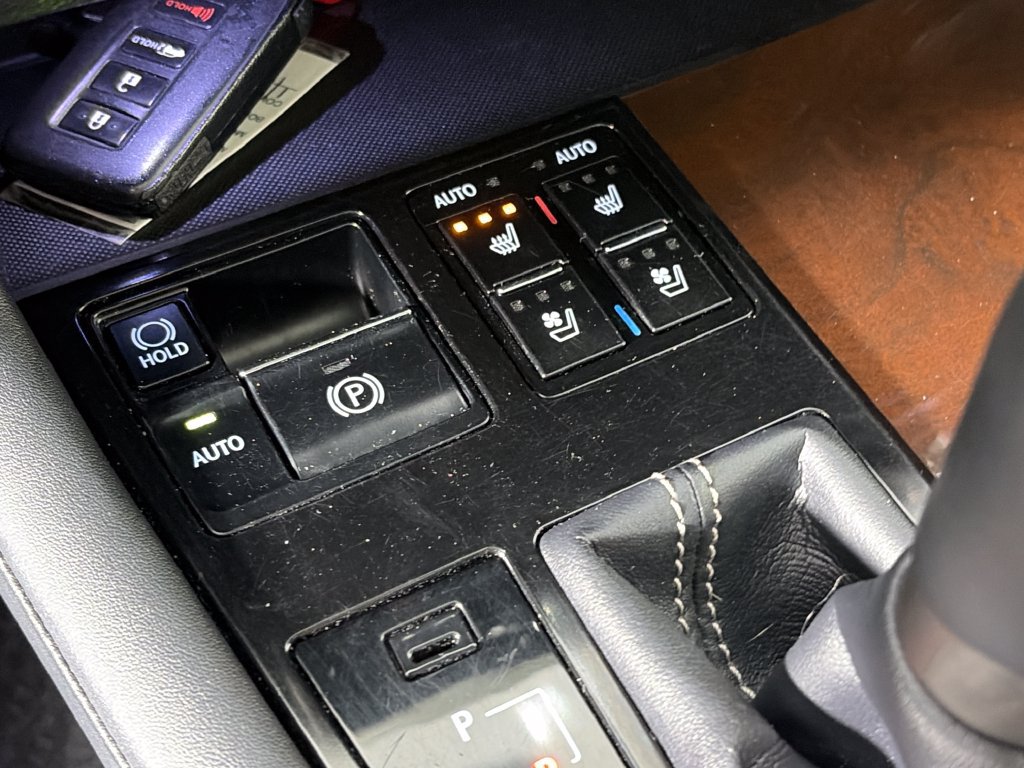 Used 2016 Lexus RX 350 AWD w/ Premium Package image 22