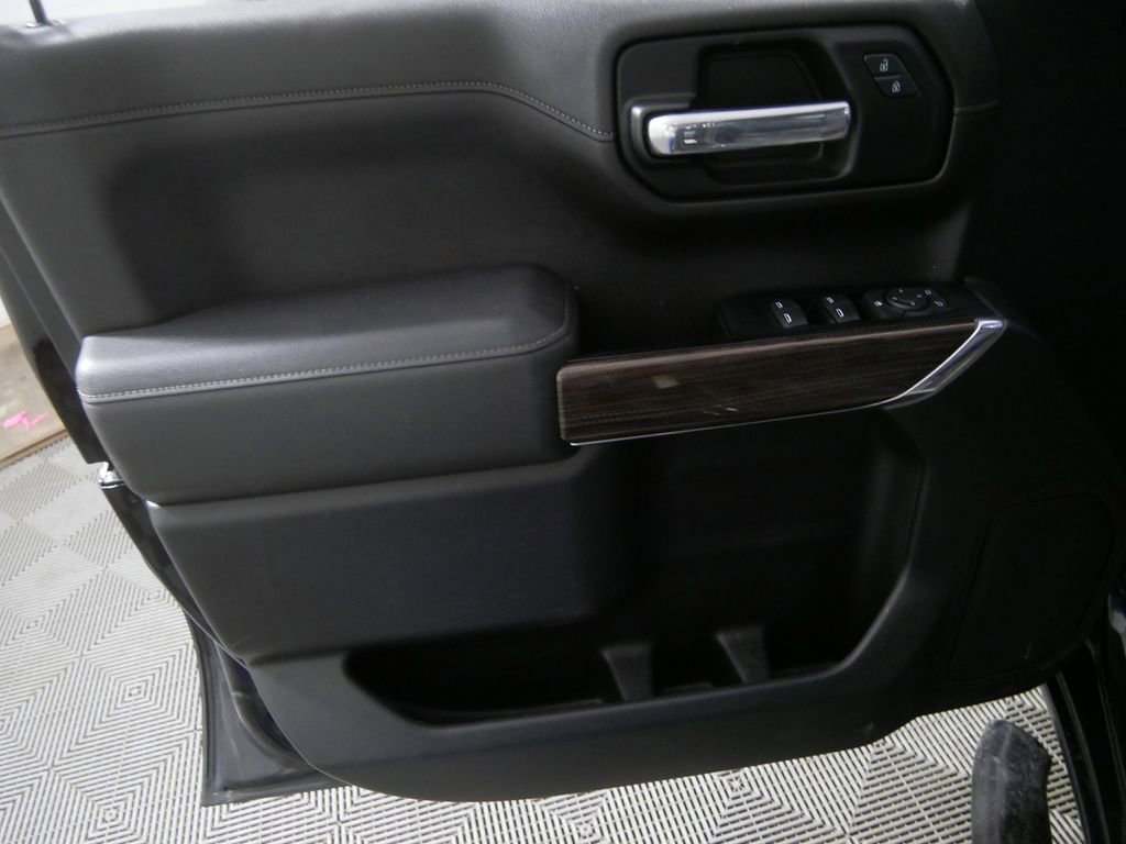 Used 2019 Chevrolet Silverado 1500 LT w/ All-Star Edition image 12