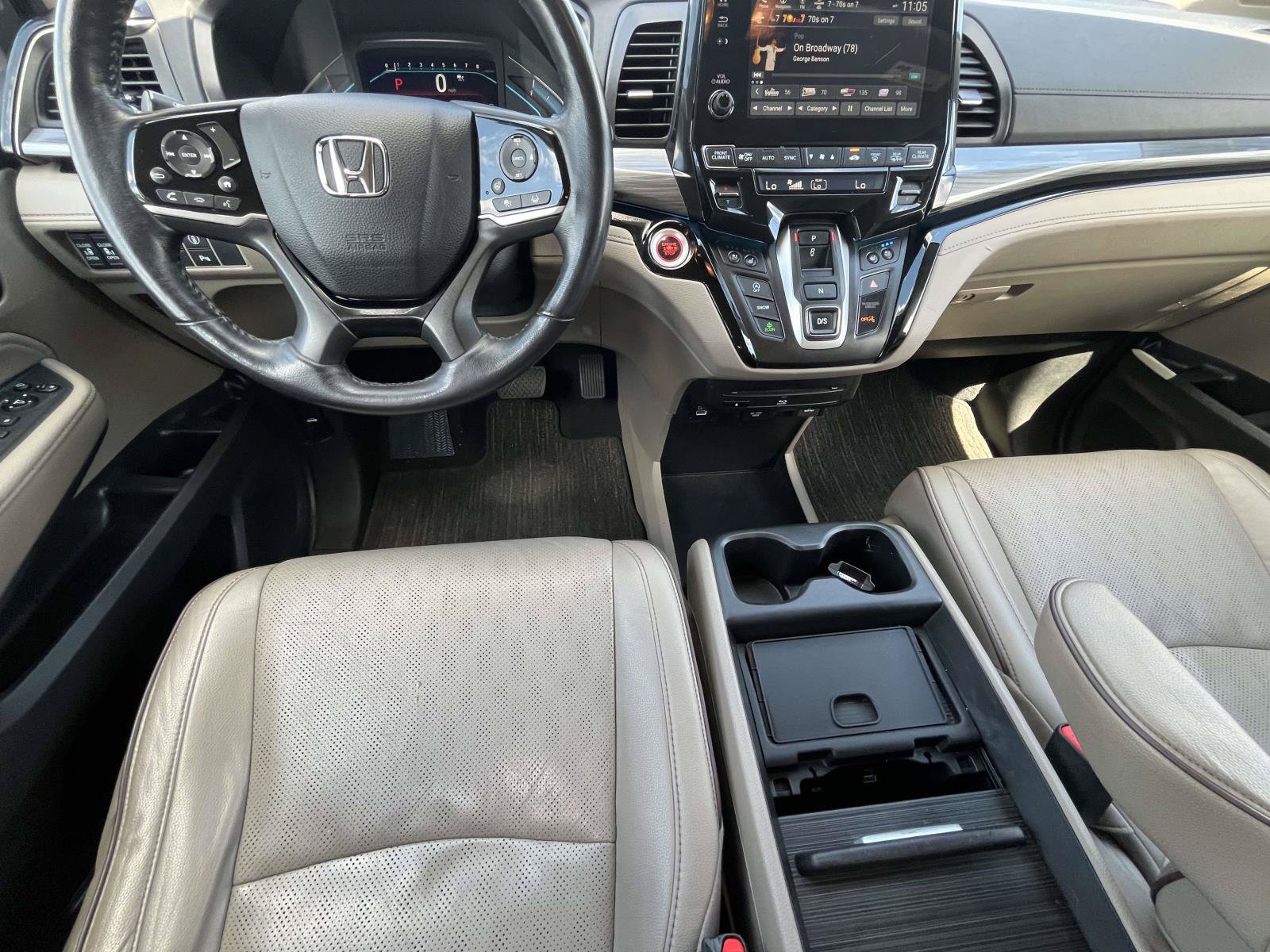 Used 2021 Honda Odyssey Elite image 16