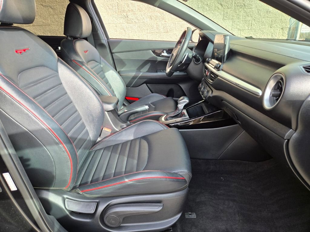 Used 2021 Kia Forte GT w/ GT2 Package image 21