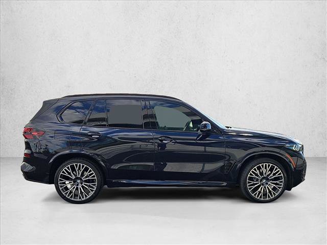 Used 2025 BMW X5 sDrive40i w/ M Sport Package RWD image 4