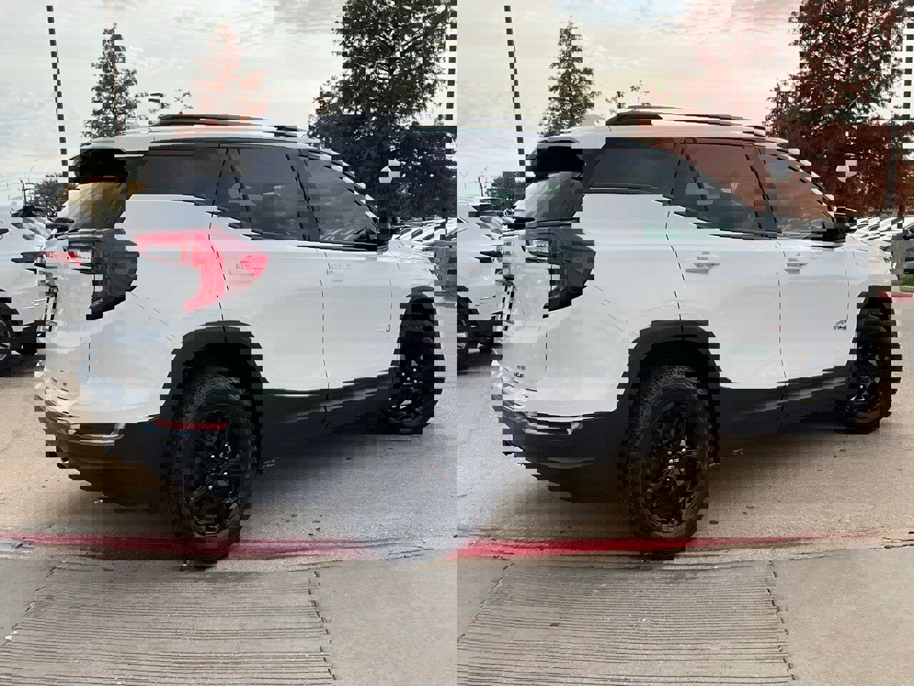 Used 2023 GMC Terrain AT4 w/ Infotainment Package II image 6