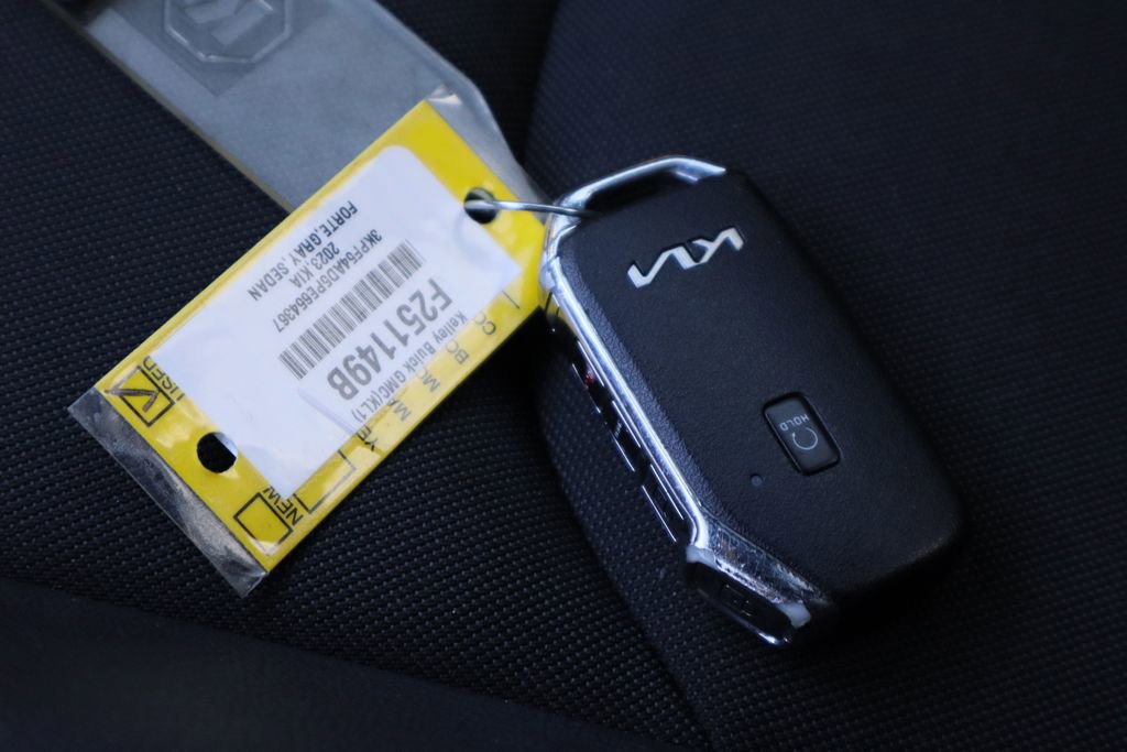 Used 2023 Kia Forte GT-Line image 29