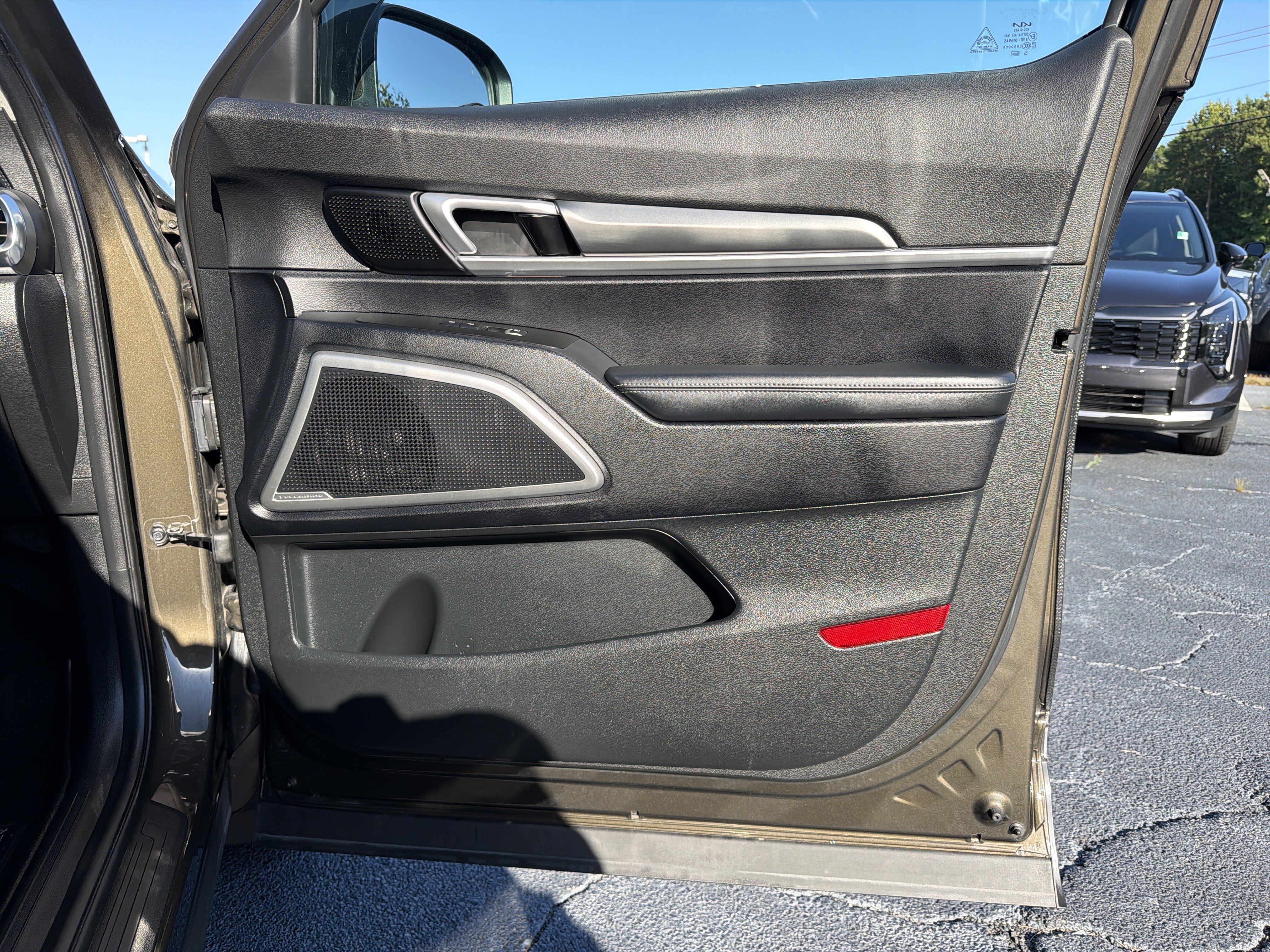 Used 2022 Kia Telluride S FWD image 14