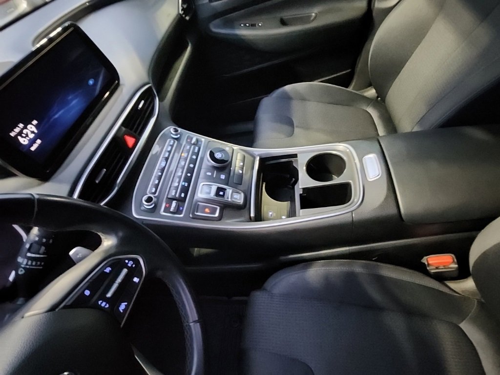 Used 2023 Hyundai Santa Fe SEL image 17