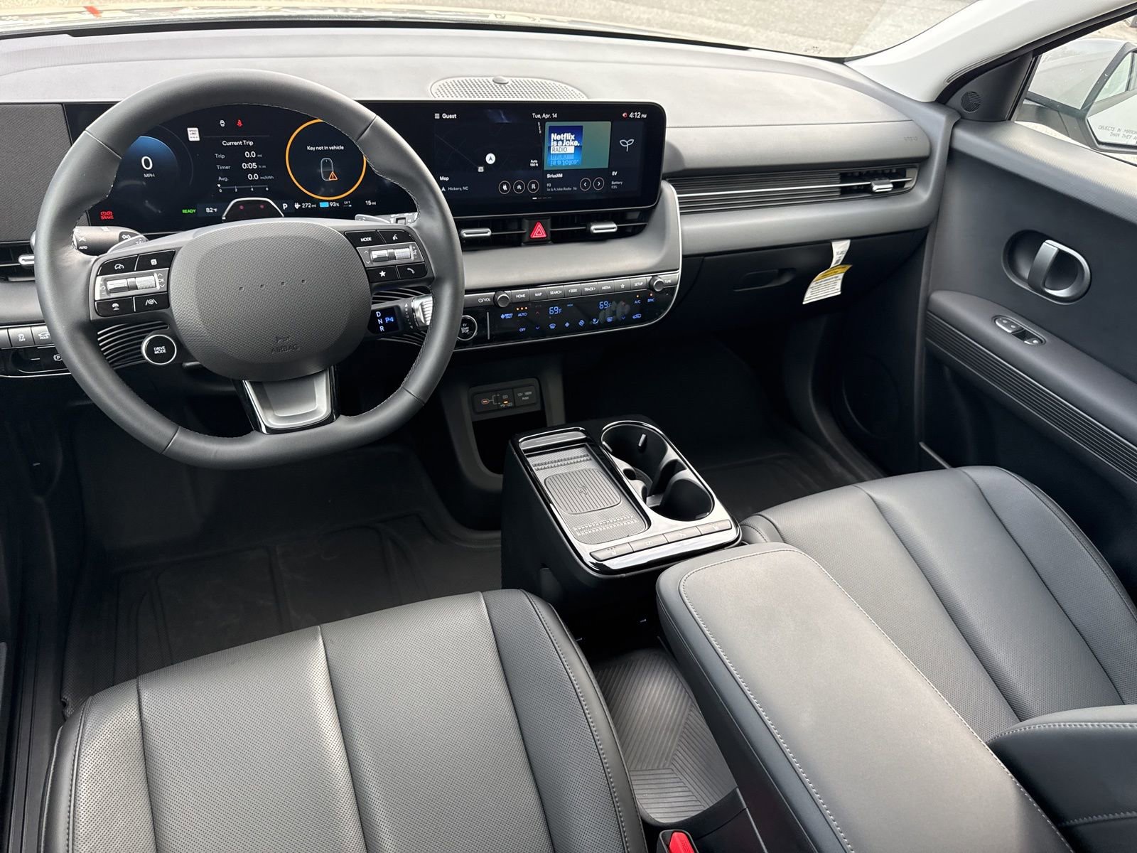 Used 2026 Hyundai Ioniq 5 SEL image 16