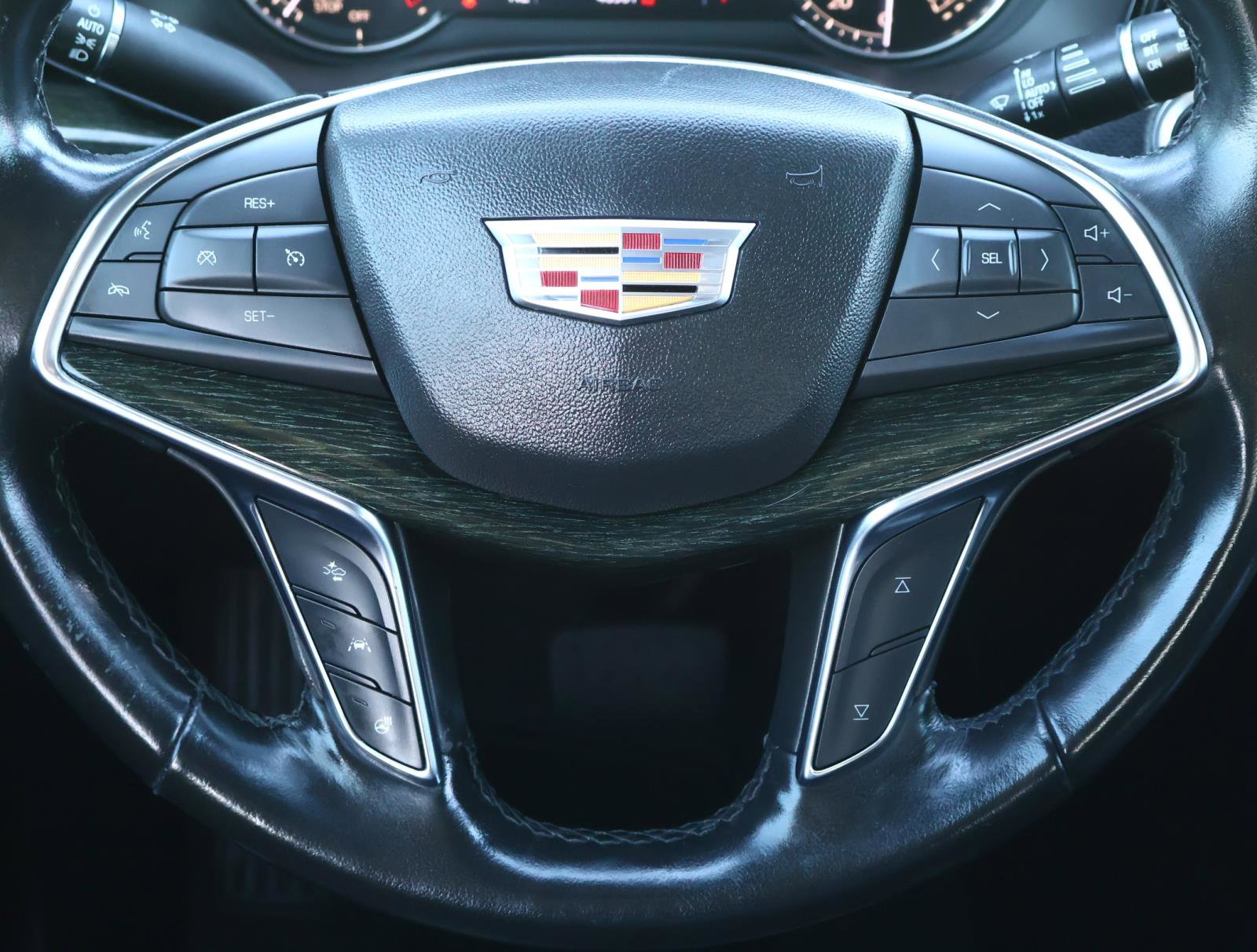 Certified 2021 Cadillac XT5 Premium Luxury image 14