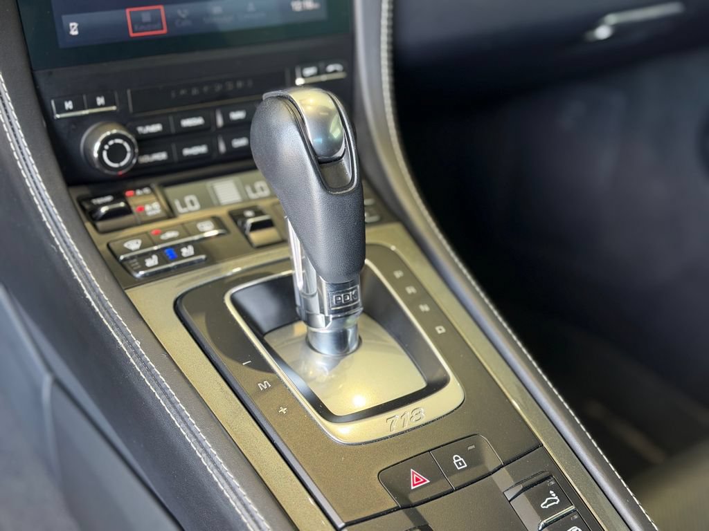 Certified 2024 Porsche 718 Cayman RWD image 18
