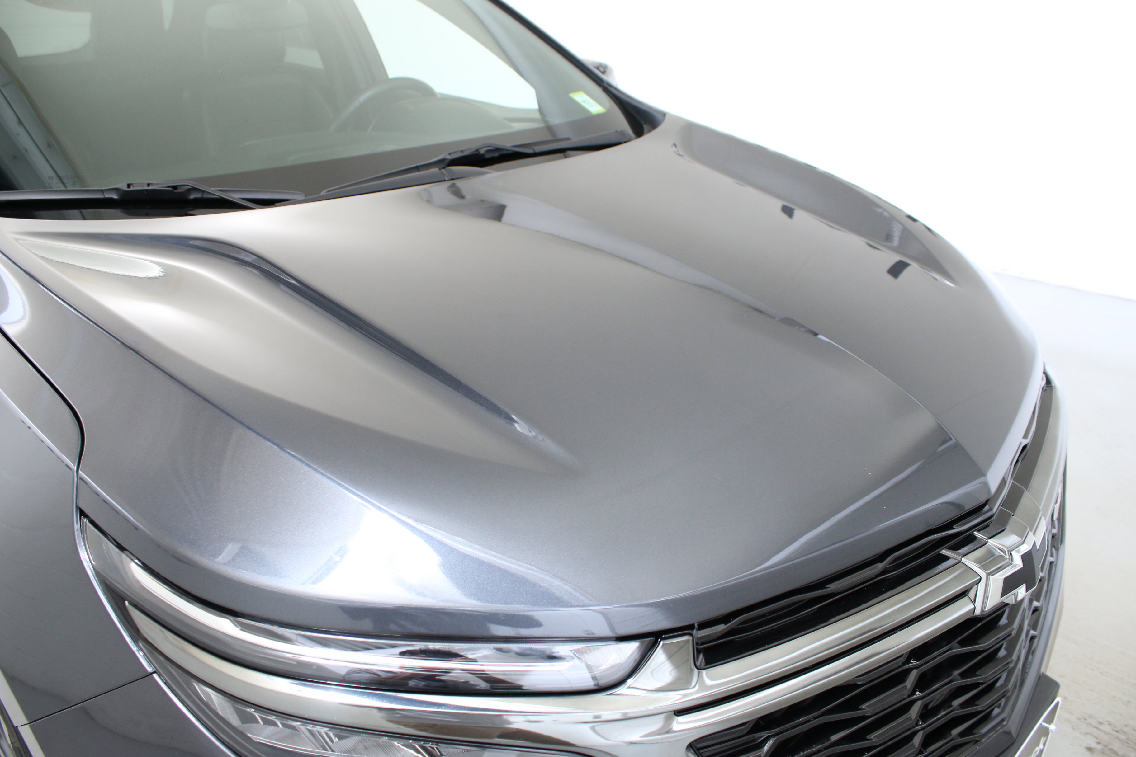 Used 2023 Chevrolet Equinox RS FWD image 12