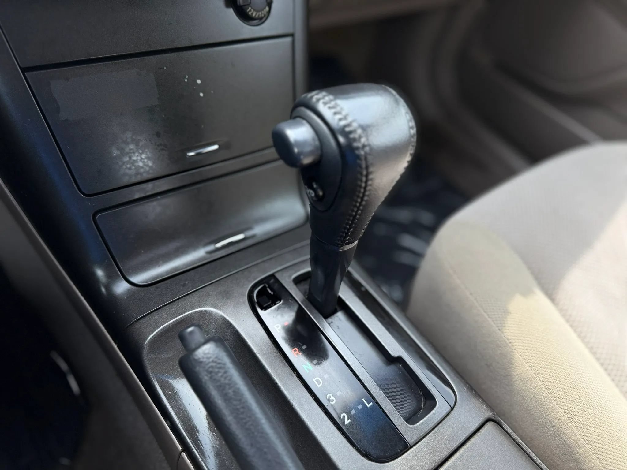 Used 2005 Toyota Camry LE FWD image 15