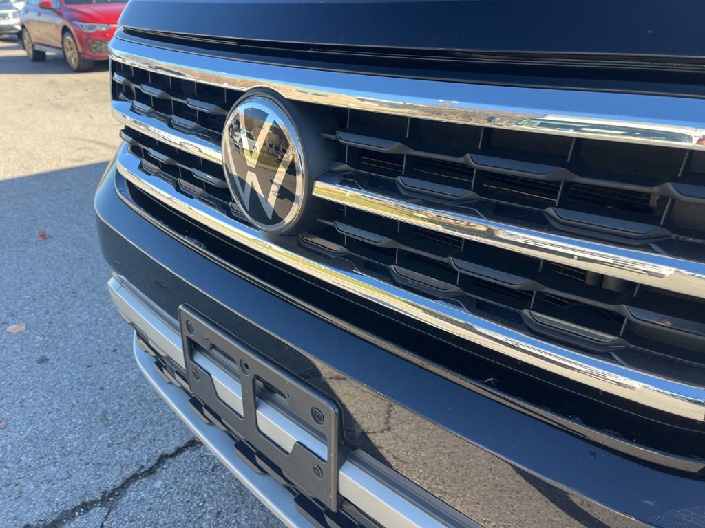 Used 2020 Volkswagen Atlas Cross Sport SE w/ Towing Package image 10