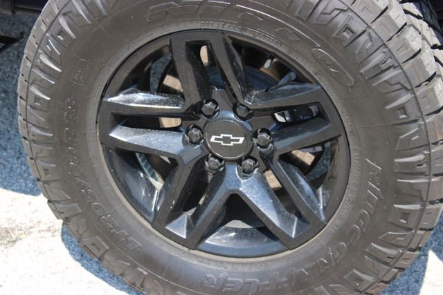 Used 2019 Chevrolet Silverado 1500 Custom Trail Boss image 23