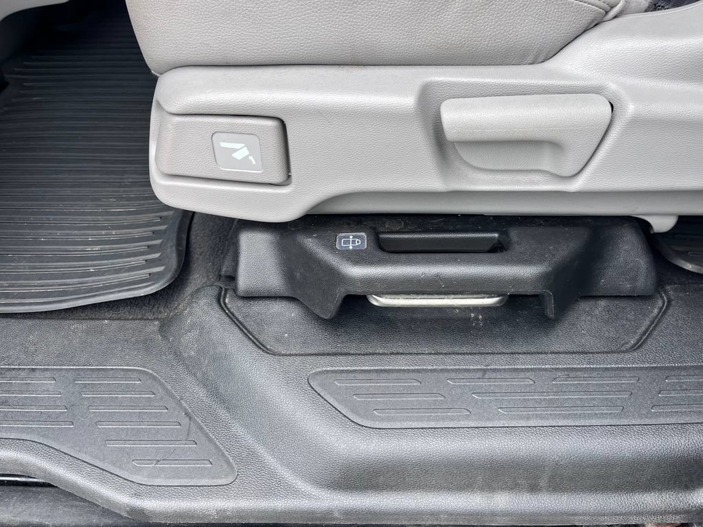 Used 2018 Honda Odyssey EX-L image 19