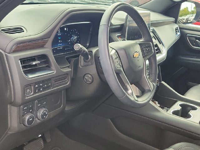 Used 2022 Chevrolet Tahoe LT w/ Luxury Package AWD/4WD image 19