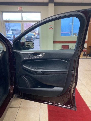 Used 2021 Ford Edge SEL FWD image 17