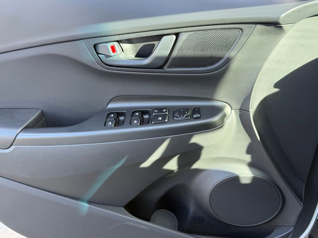 Used 2023 Hyundai Kona SEL w/ Cargo Package image 29