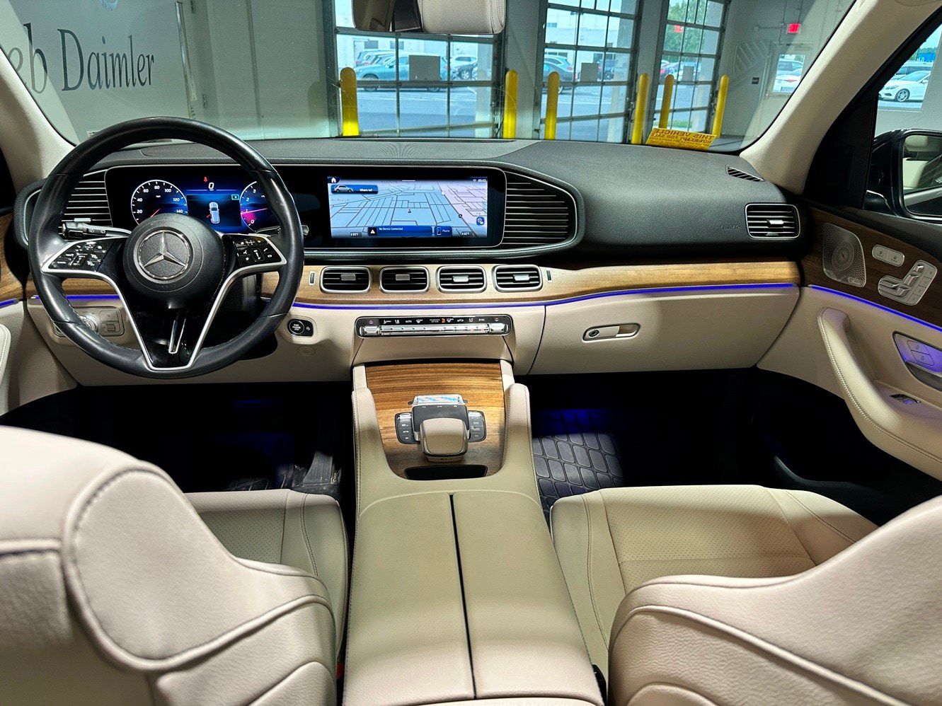 Certified 2024 Mercedes-Benz GLE 350 4MATIC image 6
