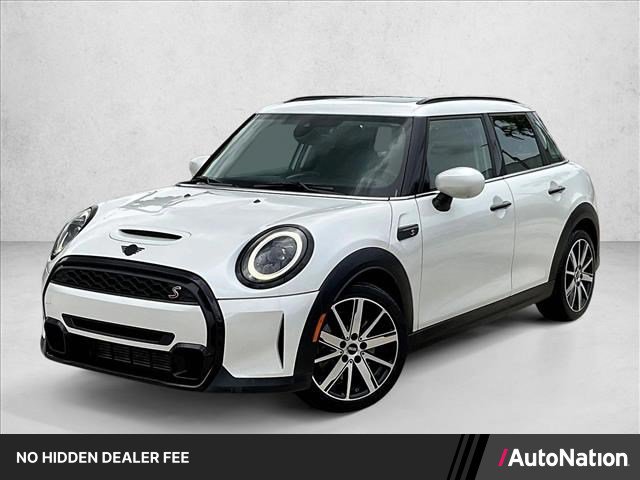 Used 2023 MINI Cooper S FWD image 1
