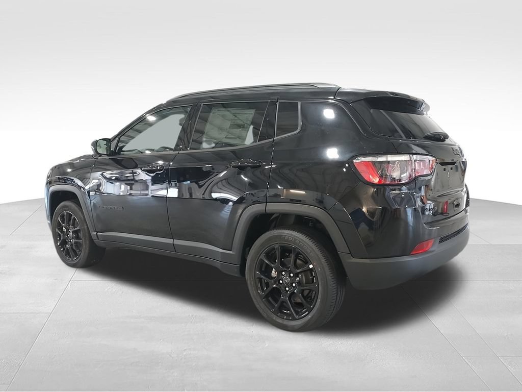 New 2026 Jeep Compass Latitude AWD/4WD image 6