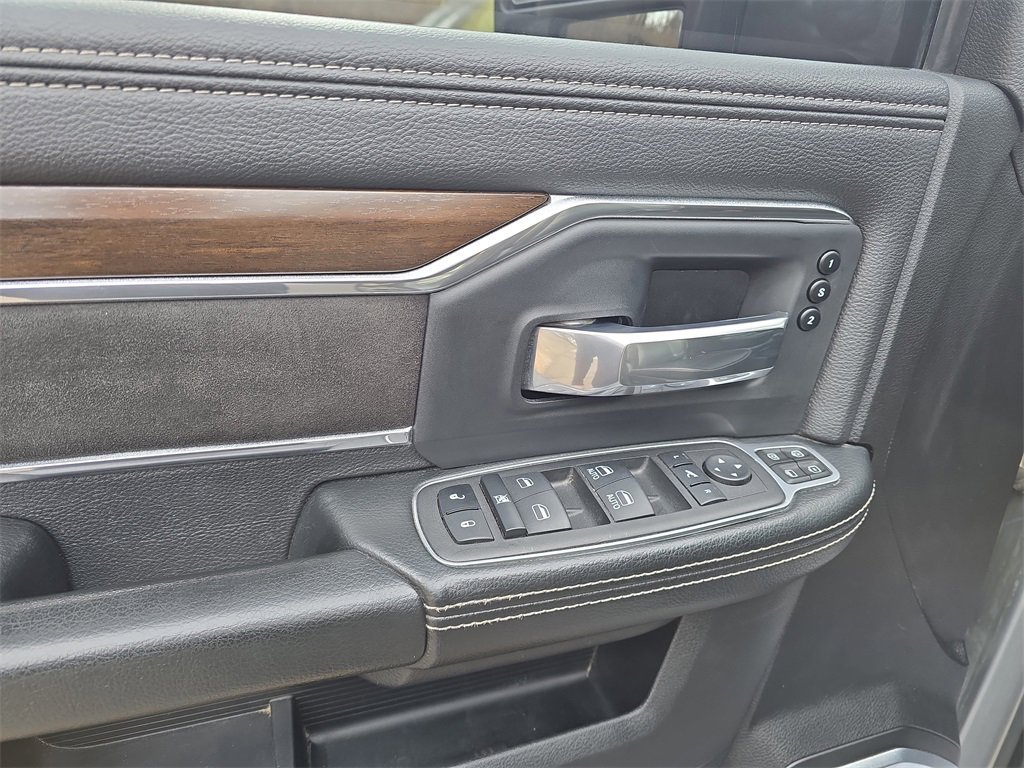 Used 2024 RAM 2500 Laramie image 12