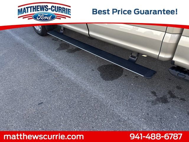 Certified 2018 Ford F150 Platinum w/ Equipment Group 701A Luxury image 17