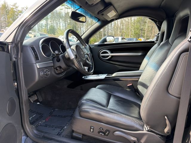 Used 2004 Chevrolet SSR w/ Preferred Equipment Group RWD image 25